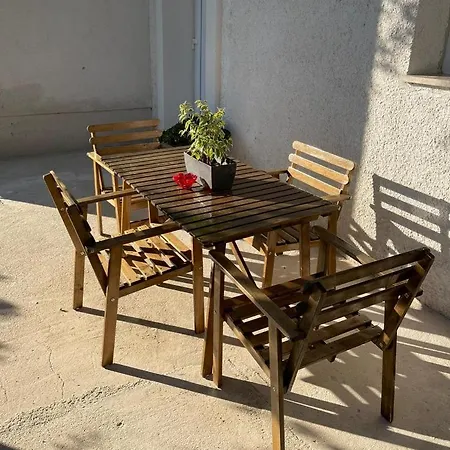 Ground Floor With Parking Erny Apartment Pula
