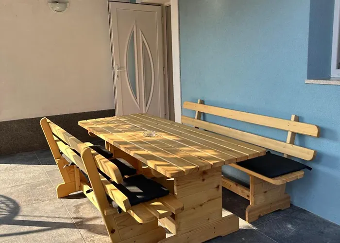 Ground Floor With Parking Erny Apartment Pula